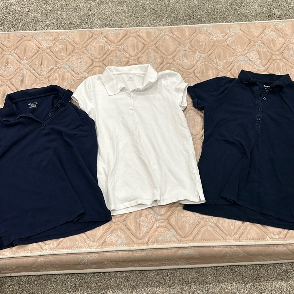 3 polos